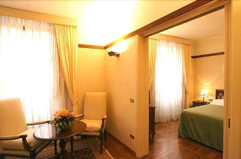 Hotel&Ristorante Miramonti Palazzo Storico 리에티 외부 사진
