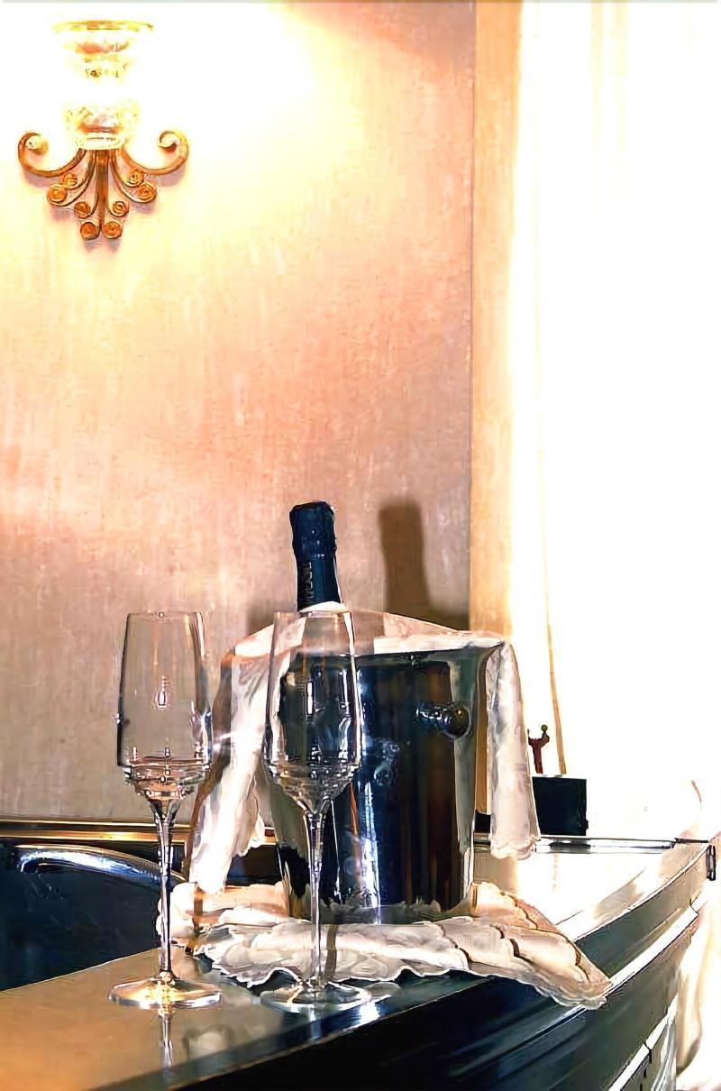 Hotel&Ristorante Miramonti Palazzo Storico 리에티 외부 사진