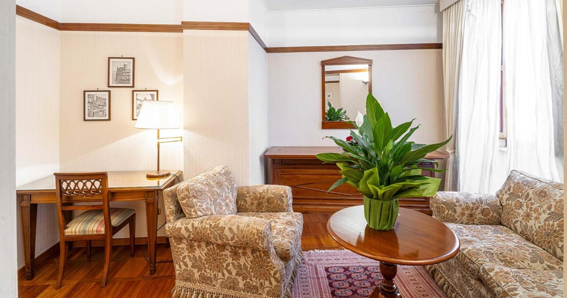 Hotel&Ristorante Miramonti Palazzo Storico 리에티 외부 사진